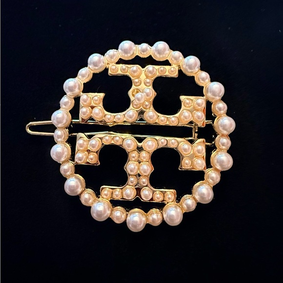 Tory Burch Jewelry - Tory Burch Double T pearl-embellished hair clip